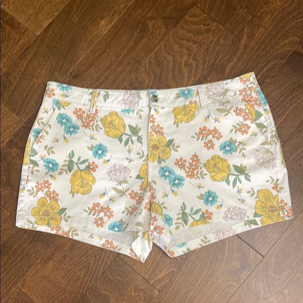 a.n.a Floral Design Shorts